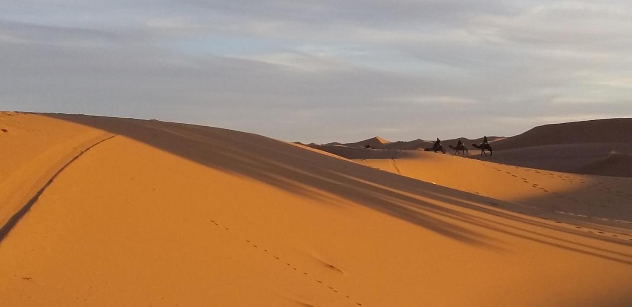 Maison Bedouin Merzouga Hotel Exterior photo